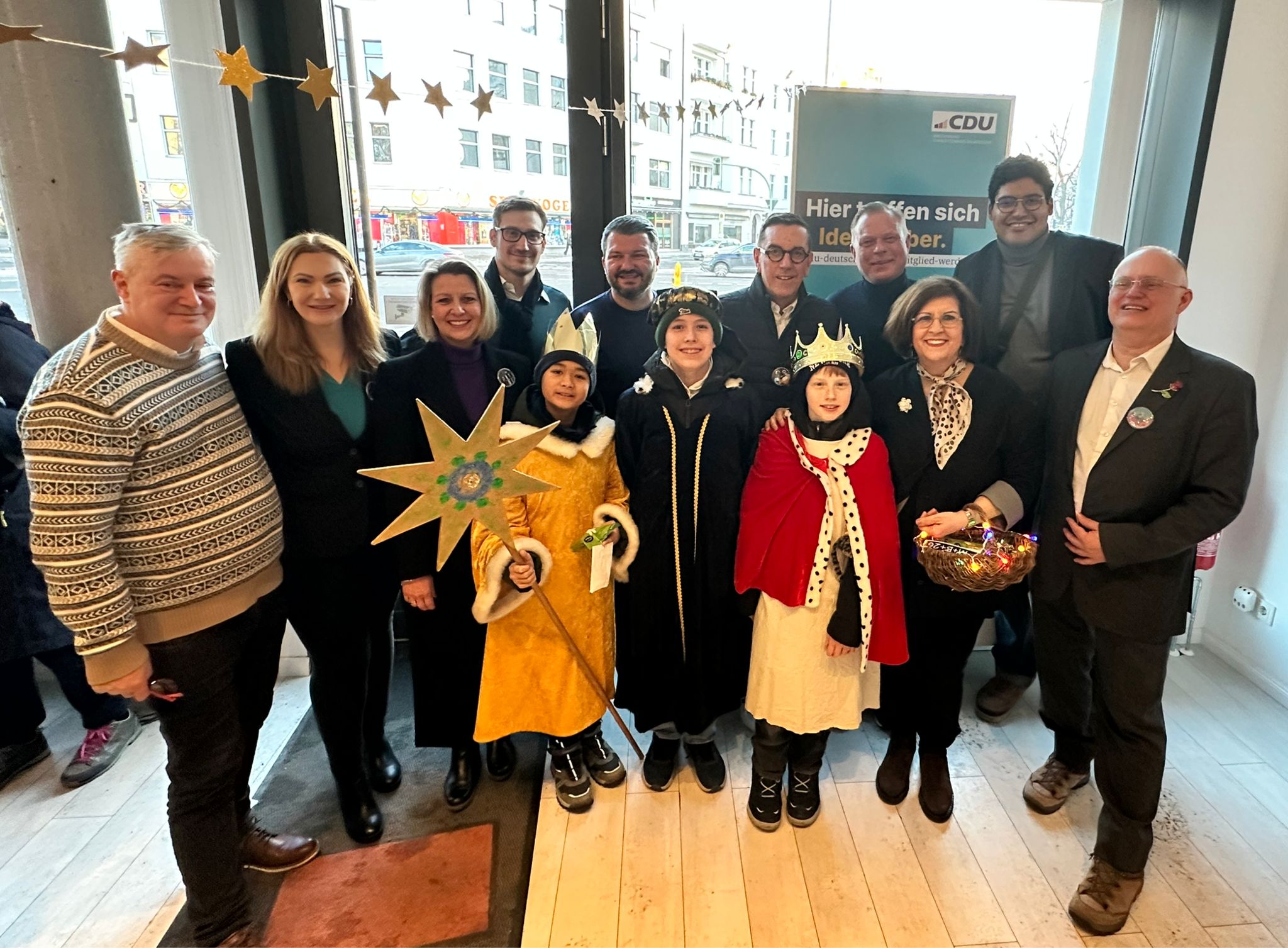 Gemeinsam vor Ort. Stark im Team. 